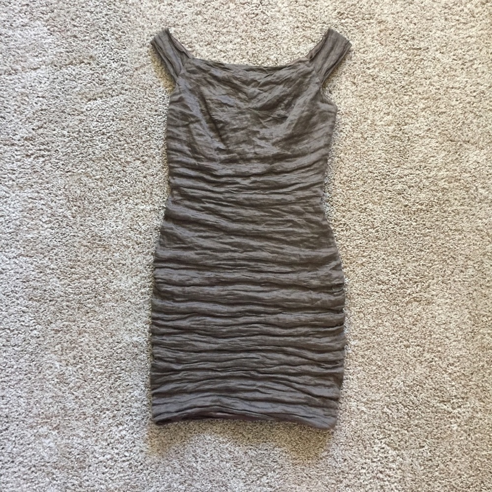 GUESS BY MARCIANO DRESS - Picture 4 of 7